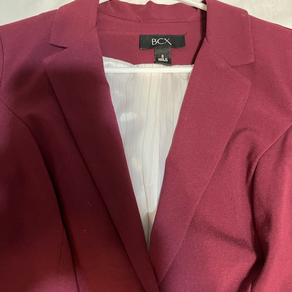 Maroon size small blazer